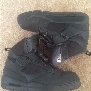 GRADESCHOOL size 5.5 Air Jordan Flight 45 Trek